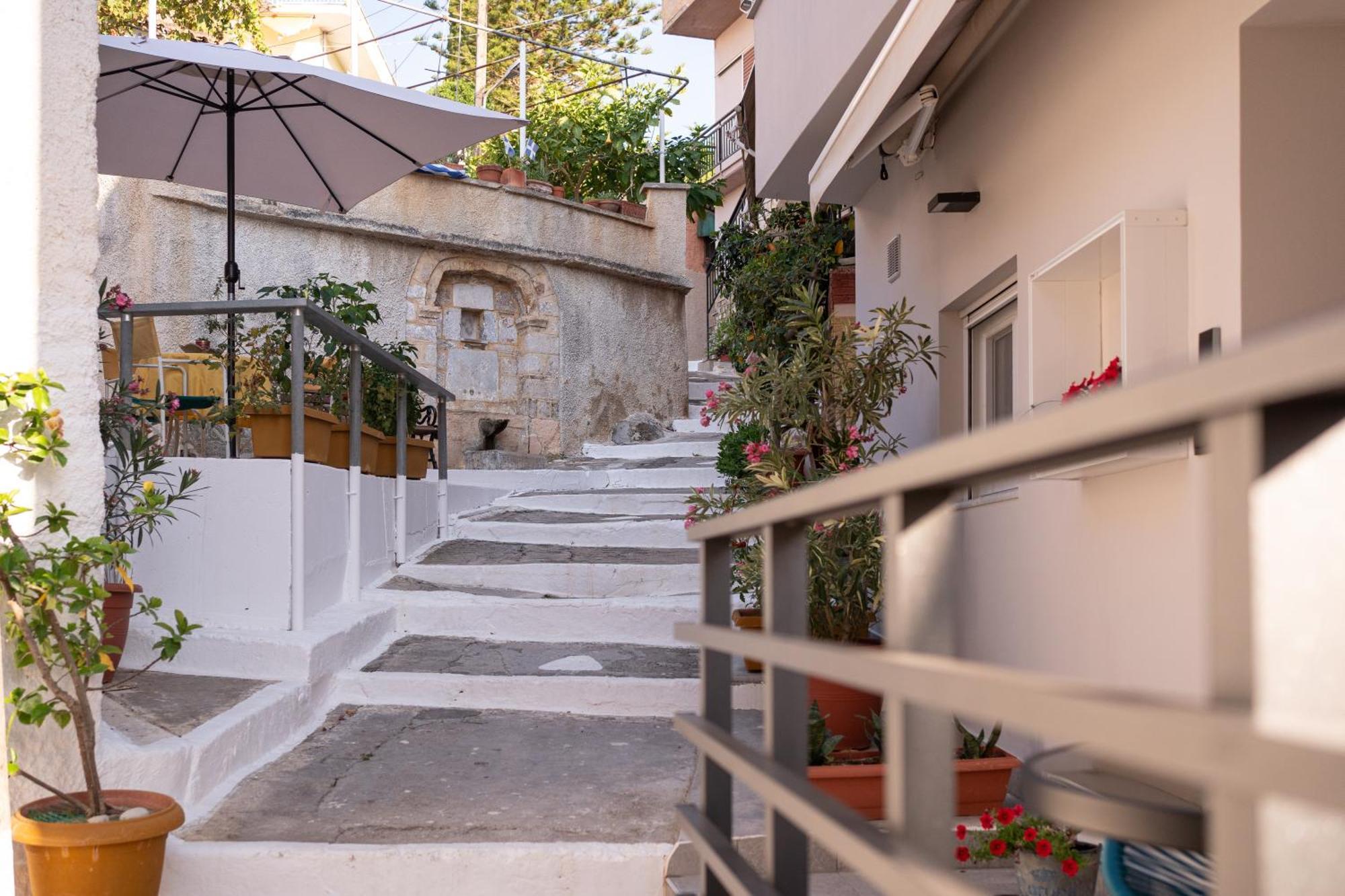 Sofia'S Apartment Nafplio Exterior photo
